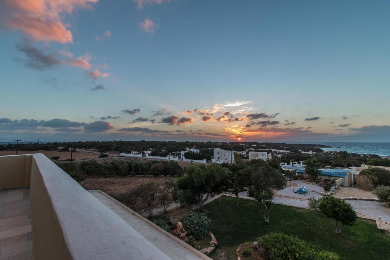 Villa Faros Small Hotel & Restaurant Алико-Бич Экстерьер фото