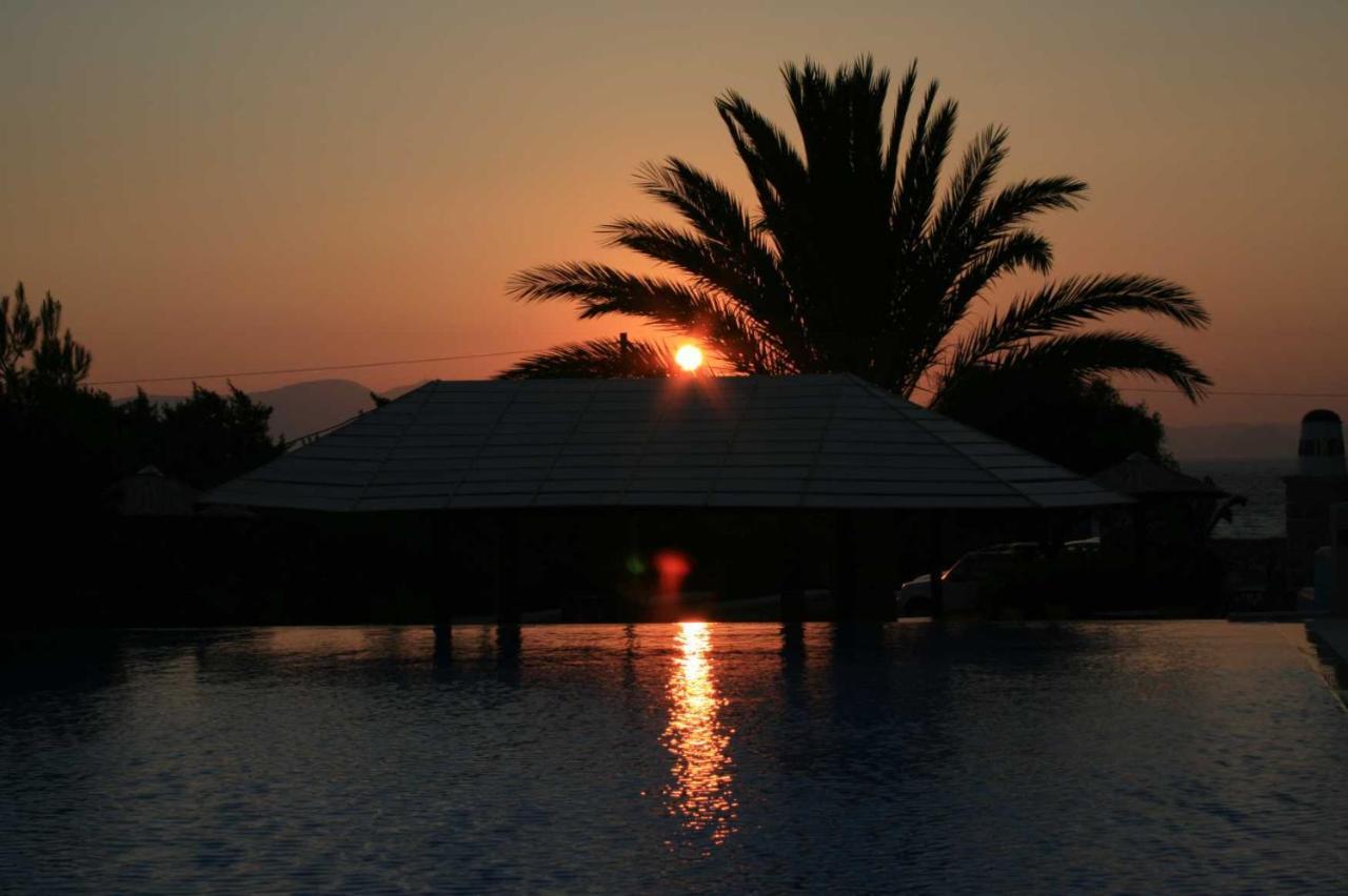 Villa Faros Small Hotel & Restaurant Алико-Бич Экстерьер фото
